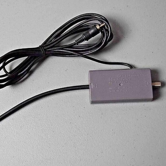 New Condition Authentic Original Nintendo NES RF Adapter Works Well - Picture 1 of 8